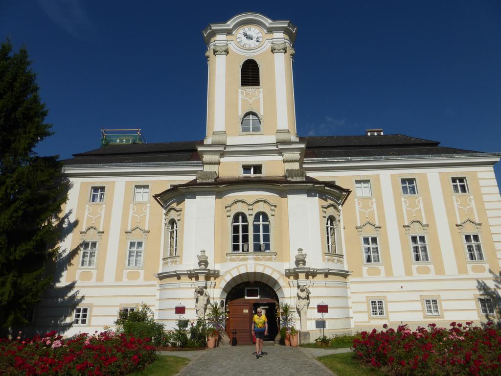Schlosshotel Rosenau Superior Schloss Rosenau Exterior photo
